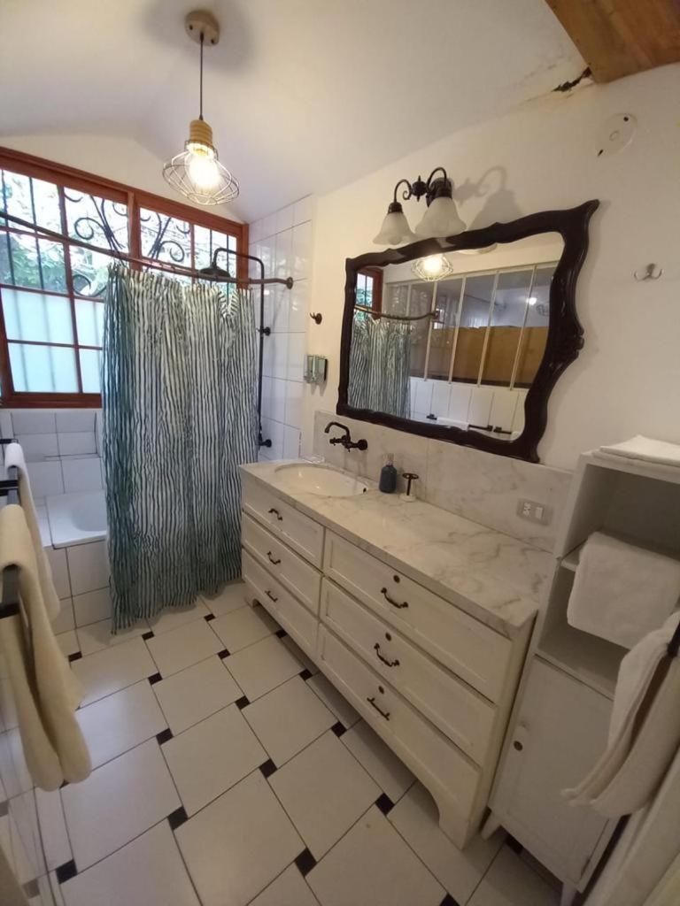 Iguanazu Bed & Breakfast Guayaquil Eksteriør bilde