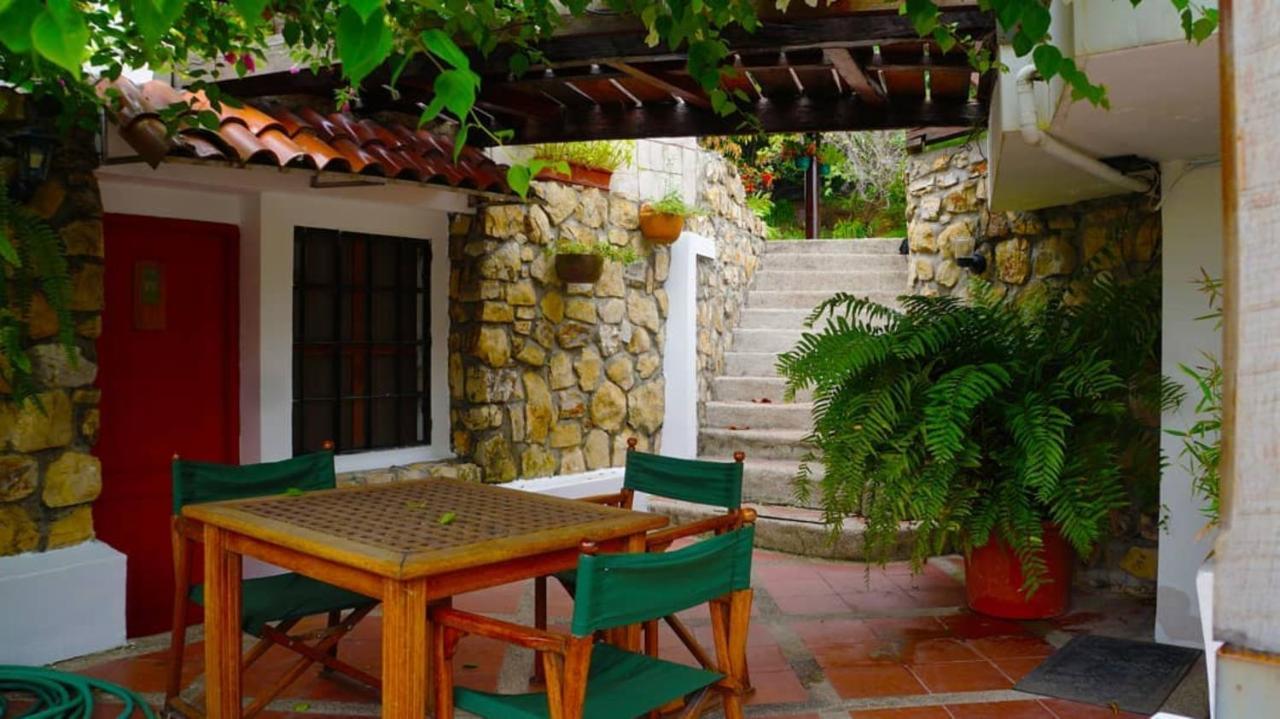 Iguanazu Bed & Breakfast Guayaquil Eksteriør bilde